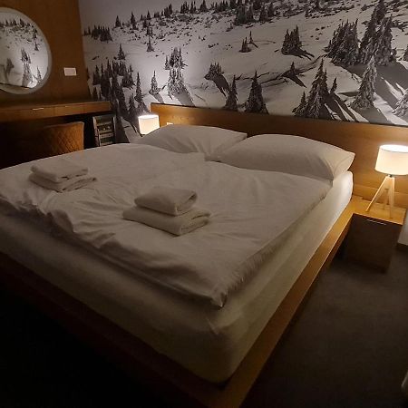 Snowland Apartmany Valča المظهر الخارجي الصورة