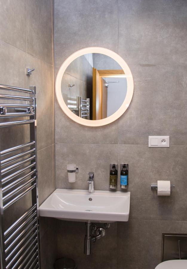 Snowland Apartmany Valča المظهر الخارجي الصورة
