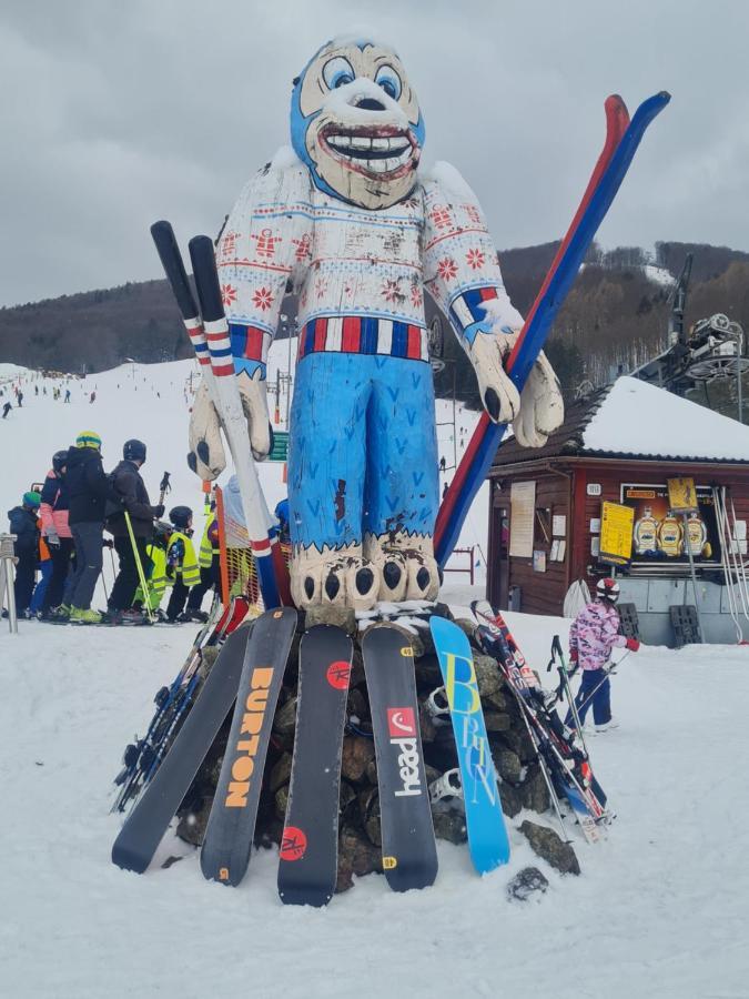 Snowland Apartmany Valča المظهر الخارجي الصورة