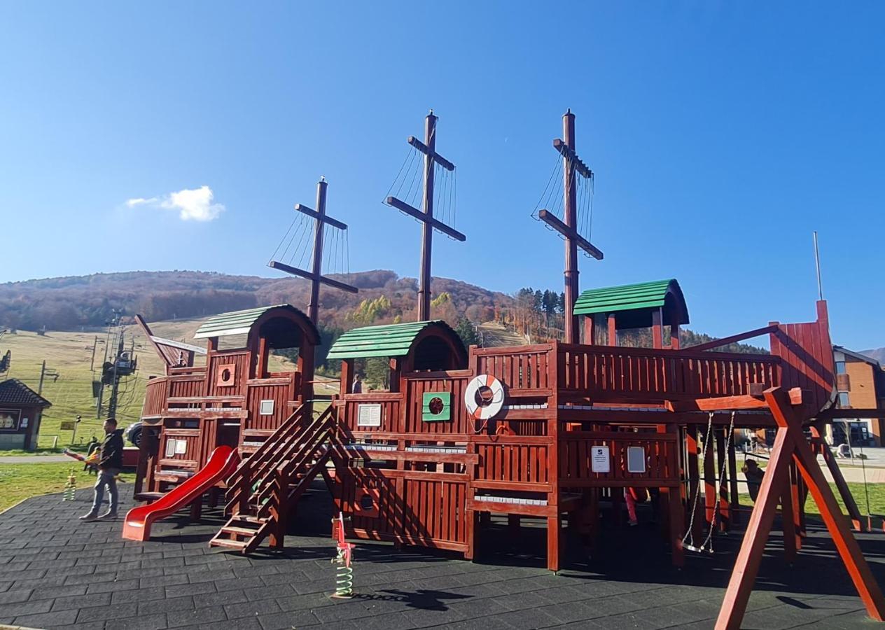Snowland Apartmany Valča المظهر الخارجي الصورة