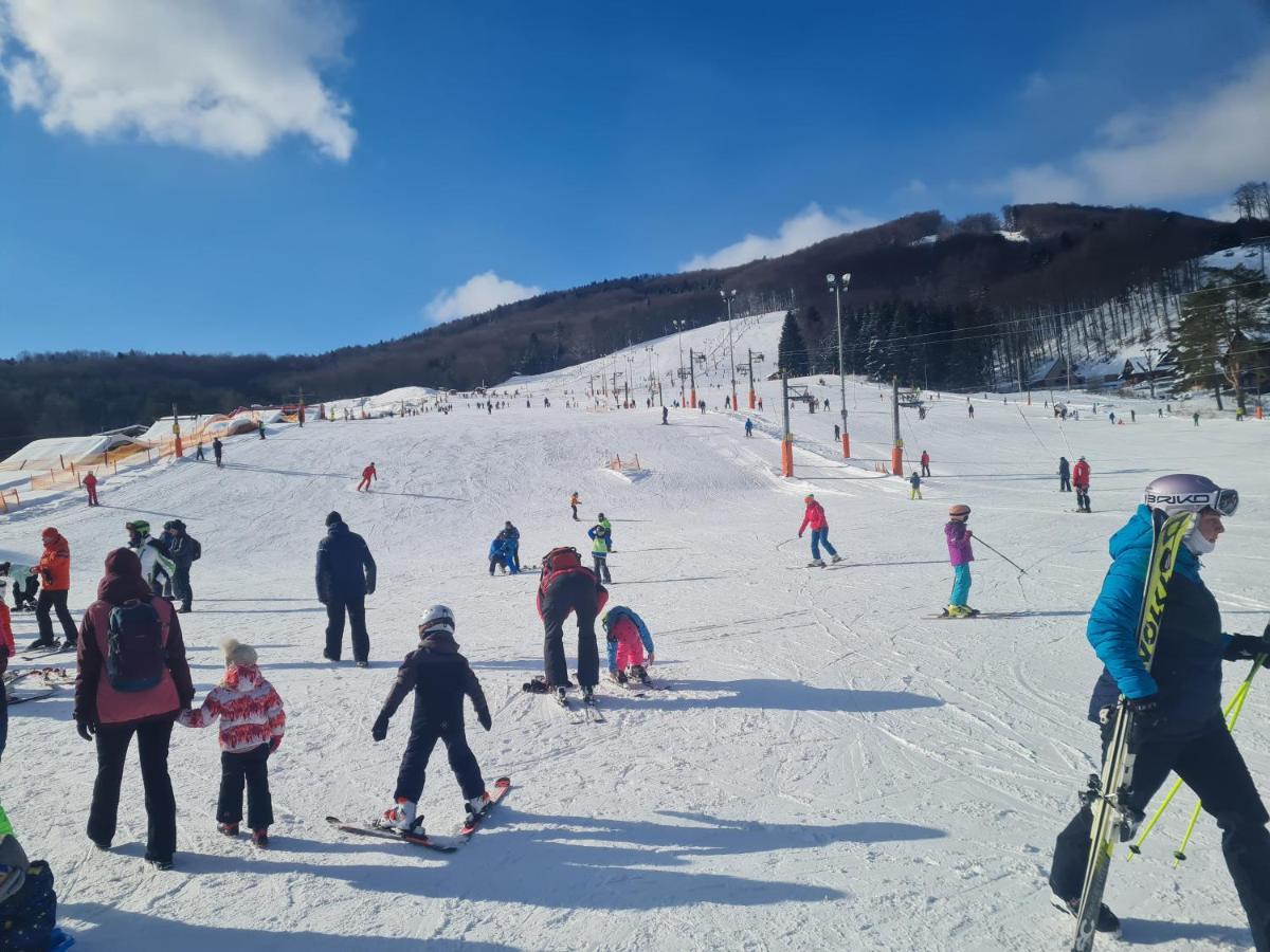 Snowland Apartmany Valča المظهر الخارجي الصورة